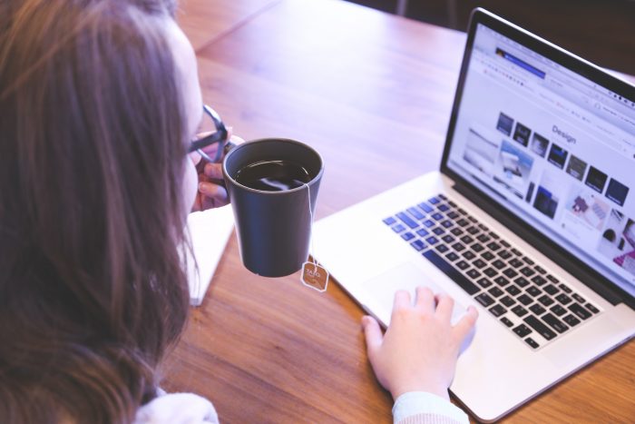Why Should SMEs Hire Virtual Assistants